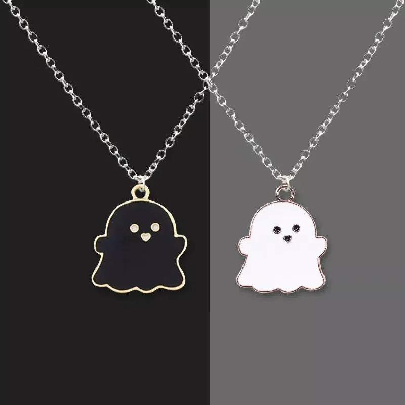 Black and White Ghost Necklace Halloween Gift Jewelry Pendant Personalized Best Friend Couple Two Piece Set Student Opening